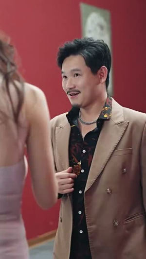 父亲二婚小妈在婚礼现场捉奸（34集）短剧在哪里看