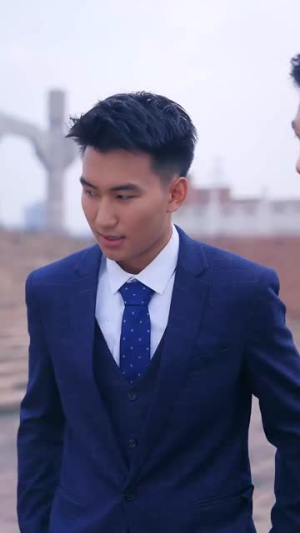 万花开遍不及你归时（64集）温柔追捕短剧