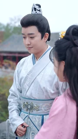 嫁东宫（100集）爆火短剧推荐