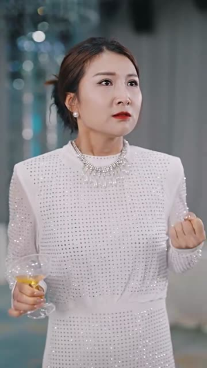 中年闪婚老伴竟是全国首富（80集）爆款热门短剧