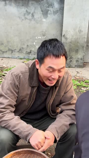 暮年回首爱又生（60集）全集免费看短剧