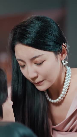 她是女神（58集）好看的短剧