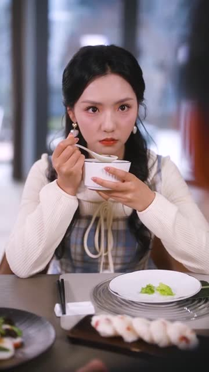 重生女频只想苟活（80集） 短剧在线更新