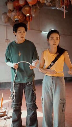 围龙屋惊奇夜（30集）热播短剧追不停