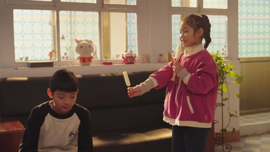 对不起我磕到你了（20集）最新上映免费看