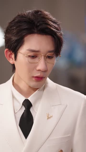 霍律师你的小哭包又哭了(80集) 霍律师你的小哭包又哭了(80集)女主谁演的