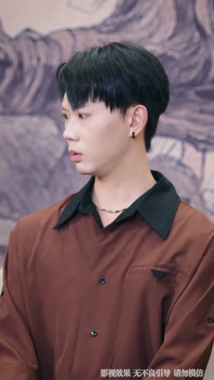 献祭后他踏着深渊归来（61集）越看越好看短剧