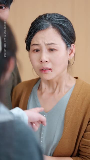 被全网唾弃后,我偷偷打开直播(60集) 被全网唾弃后,我偷偷打开直播(60集)最新热播短剧