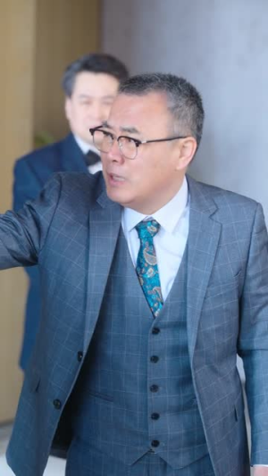 卧底，我本色出演就行（66集）全季一次看完