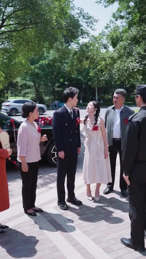 我做人有情有义,女友带我走上巅峰(66集) 我做人有情有义,女友带我走上巅峰(66集)短剧热播抢先看