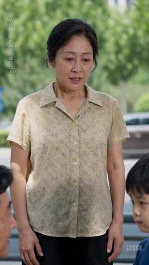 金钱试真亲(80集) 金钱试真亲(80集)精彩片段