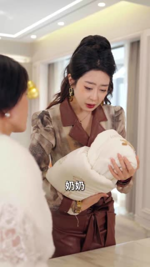 闺蜜偷换我崽，怎料他爹是大佬（80集）在线看完整版