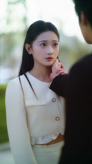 时秘书今天又被撩了吗(73集) 时秘书今天又被撩了吗(73集)热门短剧分享