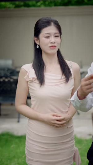 透视小保安，专治各种不服（95集）一起看短剧