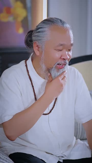 别惹那个打工人，他是透视小神医（94集）演员表