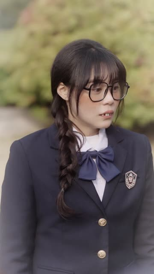 获得返现系统后我成了万人迷(65集) 获得返现系统后我成了万人迷(65集)网络小短剧