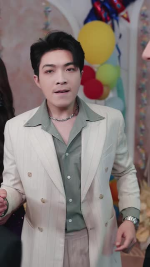 二婚嫁对人,蒋总宠我如宝(72集) 二婚嫁对人,蒋总宠我如宝(72集)全网短剧抢先看