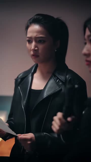 当假死前妻归来,他的深情人设崩了(65集) 当假死前妻归来,他的深情人设崩了(65集)精彩短剧分享