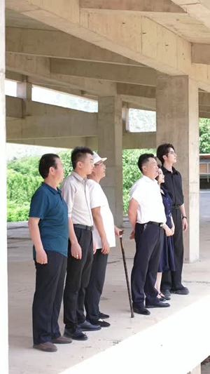 凤还巢,我和堂哥的命与债(36 集) 凤还巢,我和堂哥的命与债(36 集)第一季