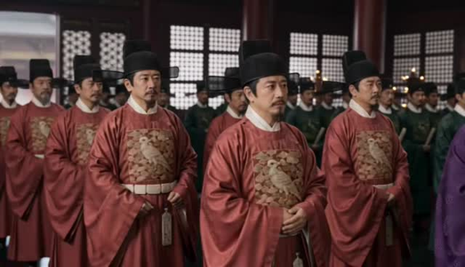 权臣是我心尖宠（32集）在线观看完整版