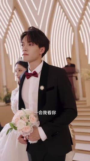 心动富婆:穿成炮灰小跟班(41 集) 心动富婆:穿成炮灰小跟班(41 集)第一季