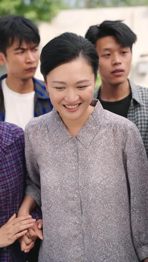 回村后我靠竹编翻身(40 集) 回村后我靠竹编翻身(40 集)短剧热播抢先看
