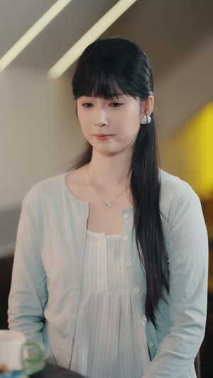 窥秘者的救赎（80 集）战神短剧推荐